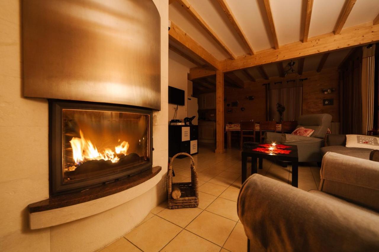 Вилла Le Chalet De Pol Ле-Толи Экстерьер фото